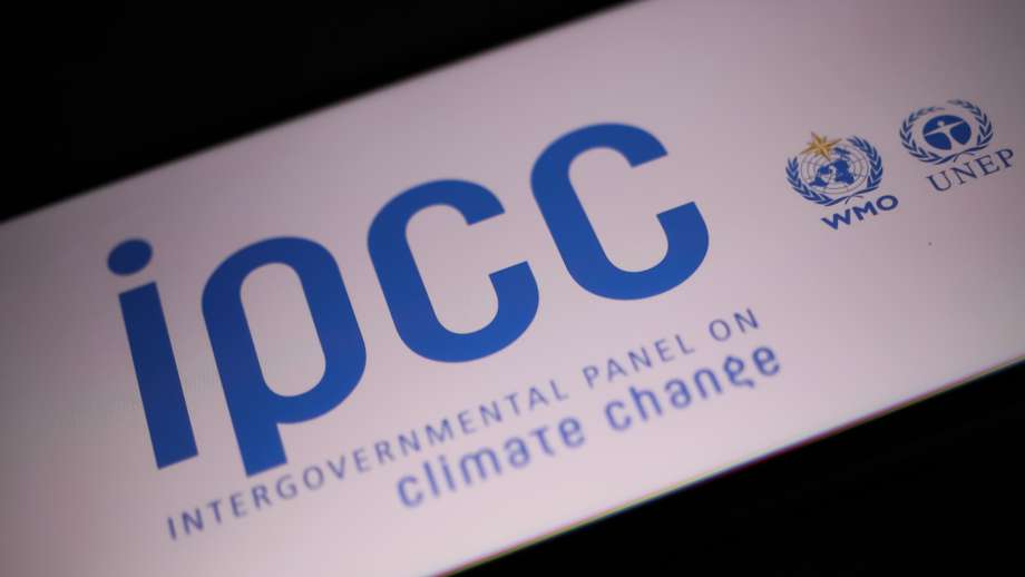 Intergovernmental Panel on Climate Change logo in blue letters