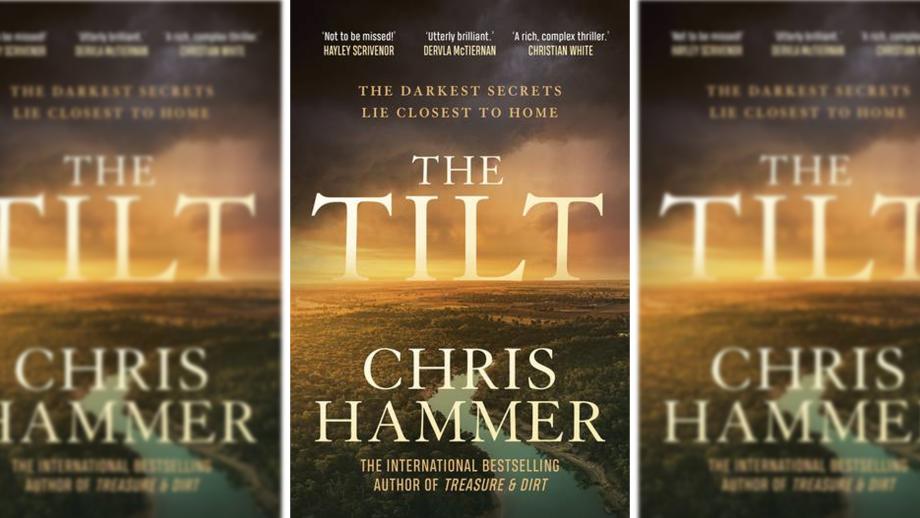 Bookcover of The Tilt by Chris Hammer
