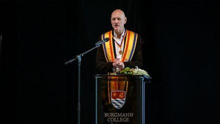 Photo of The Hon Dr Peter Garrett AM.