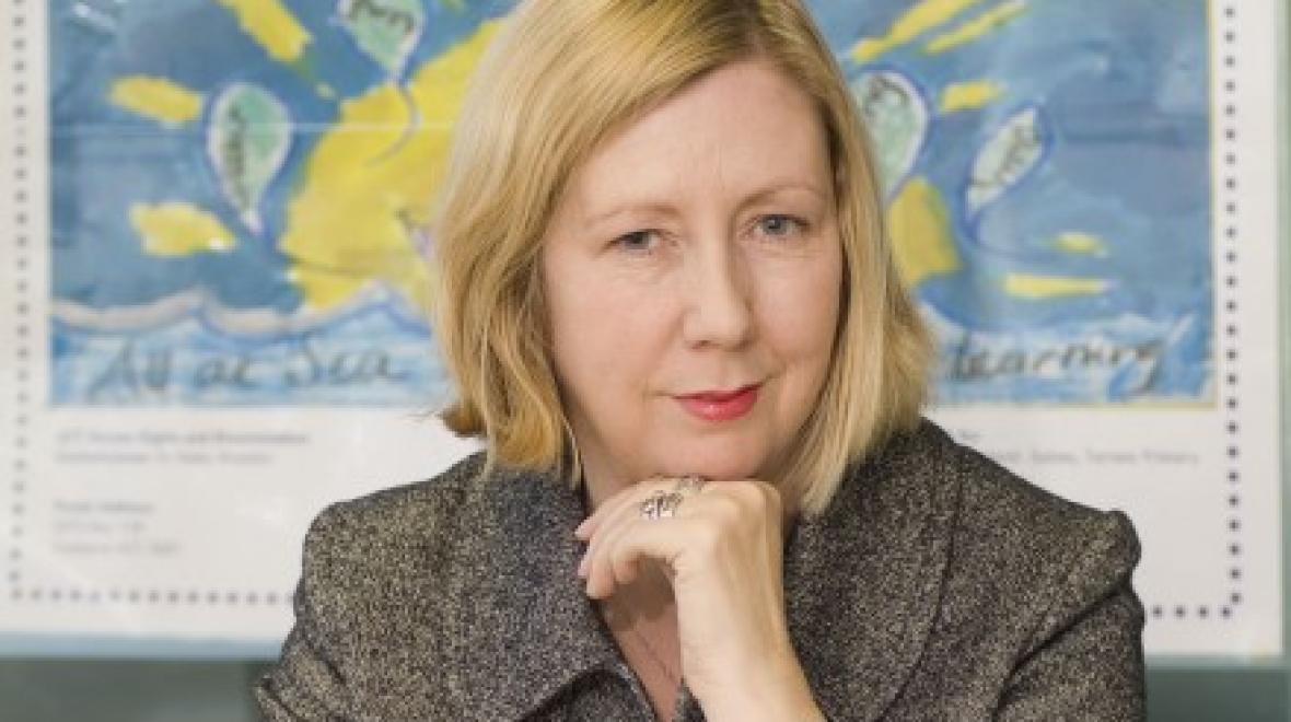 Dr Helen Watchirs