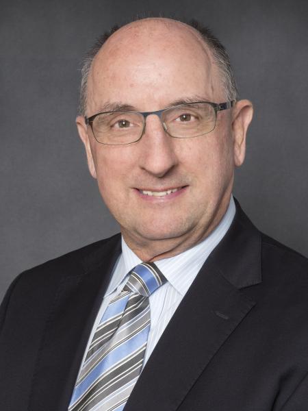 Dr Doug McTaggart